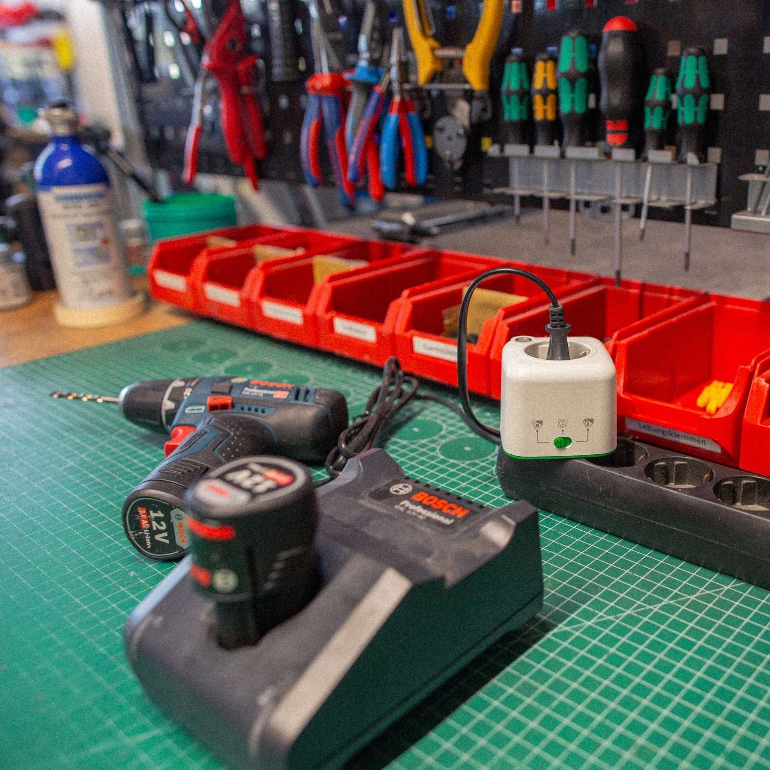 🔥 Sicherheit beim Laden von Akkus: Wie Sie Brandrisiken effektiv vermeiden